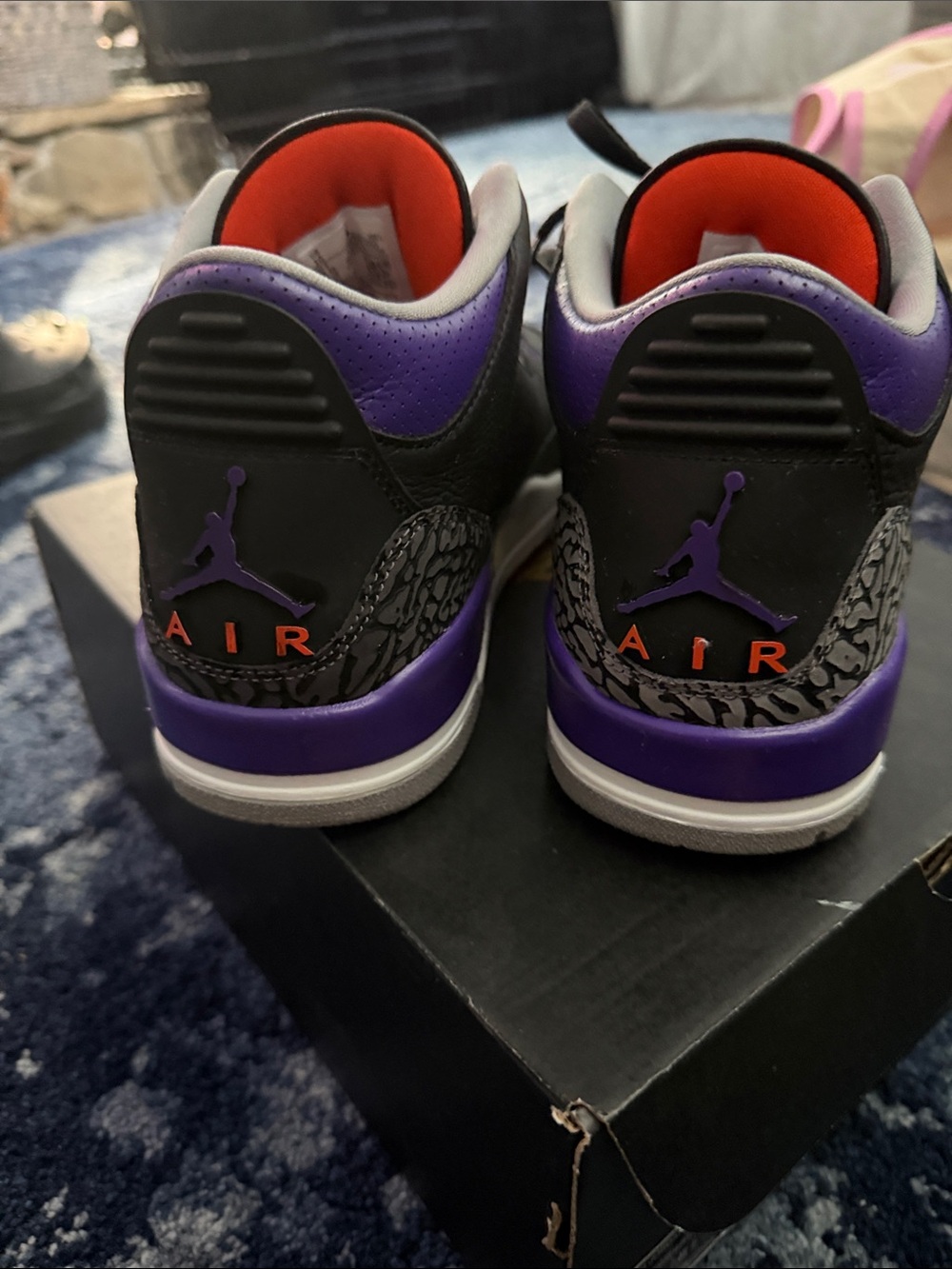 Air Jordan 3 Retro - Picture 3 of 3